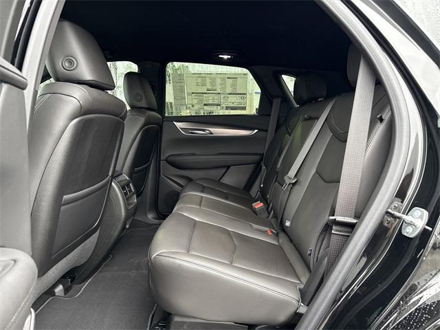 new 2025 Cadillac XT5 car, priced at $48,520