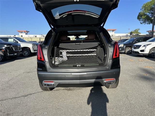 new 2025 Cadillac XT5 car, priced at $54,605