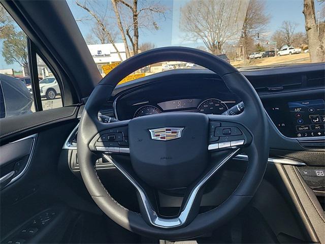 used 2024 Cadillac XT6 car, priced at $42,600