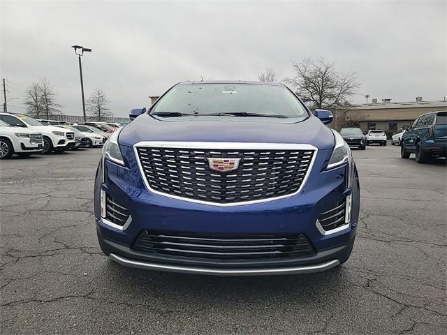 new 2025 Cadillac XT5 car, priced at $54,145