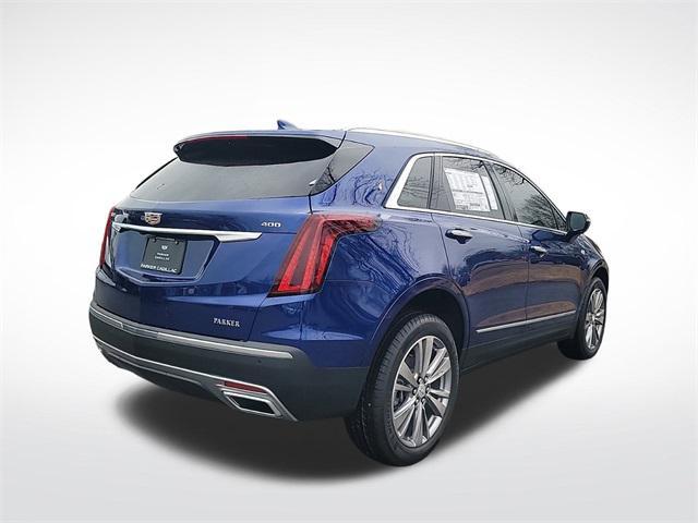 new 2025 Cadillac XT5 car, priced at $54,145