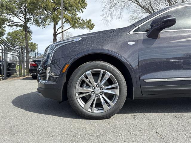new 2025 Cadillac XT5 car, priced at $58,445