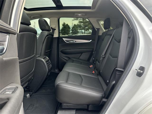 used 2019 Cadillac XT5 car, priced at $23,355