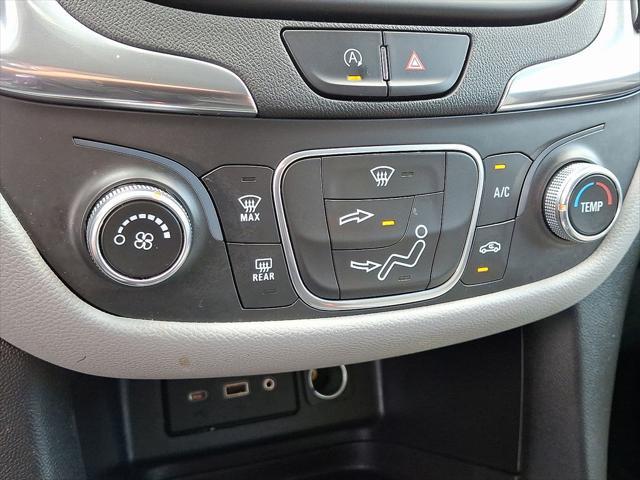 used 2022 Chevrolet Equinox car, priced at $17,500