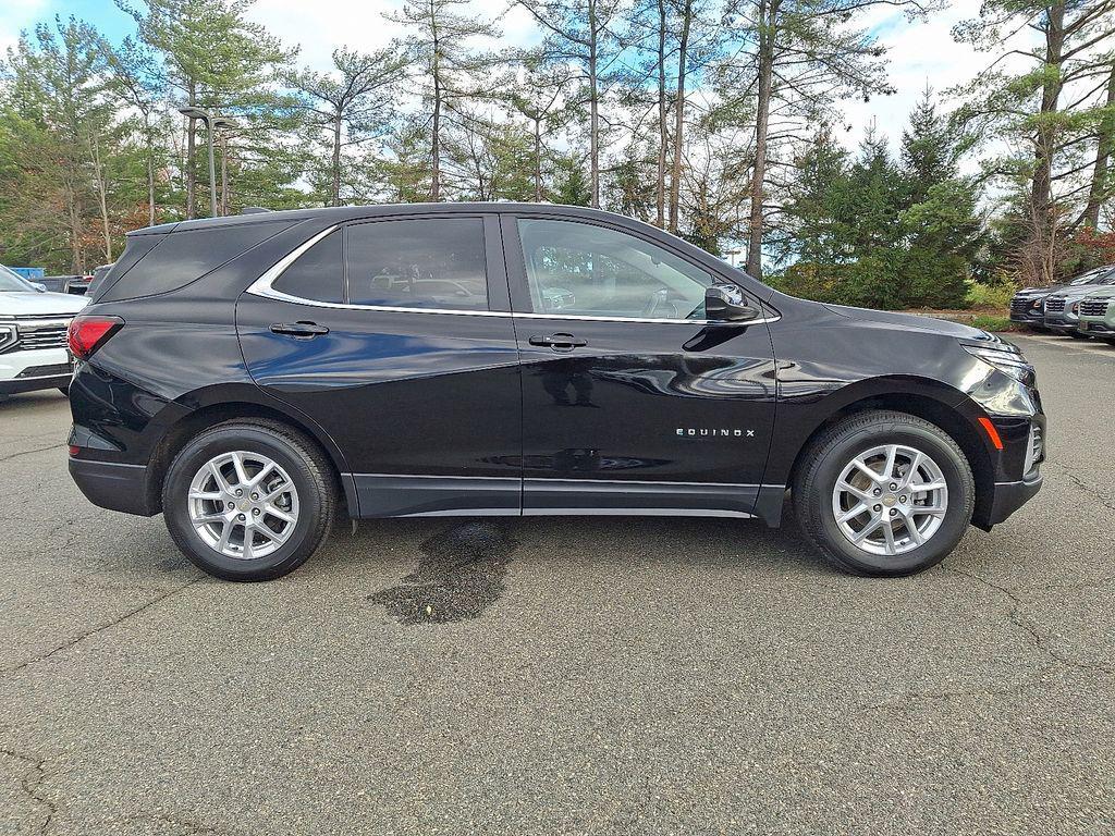 used 2023 Chevrolet Equinox car, priced at $18,000