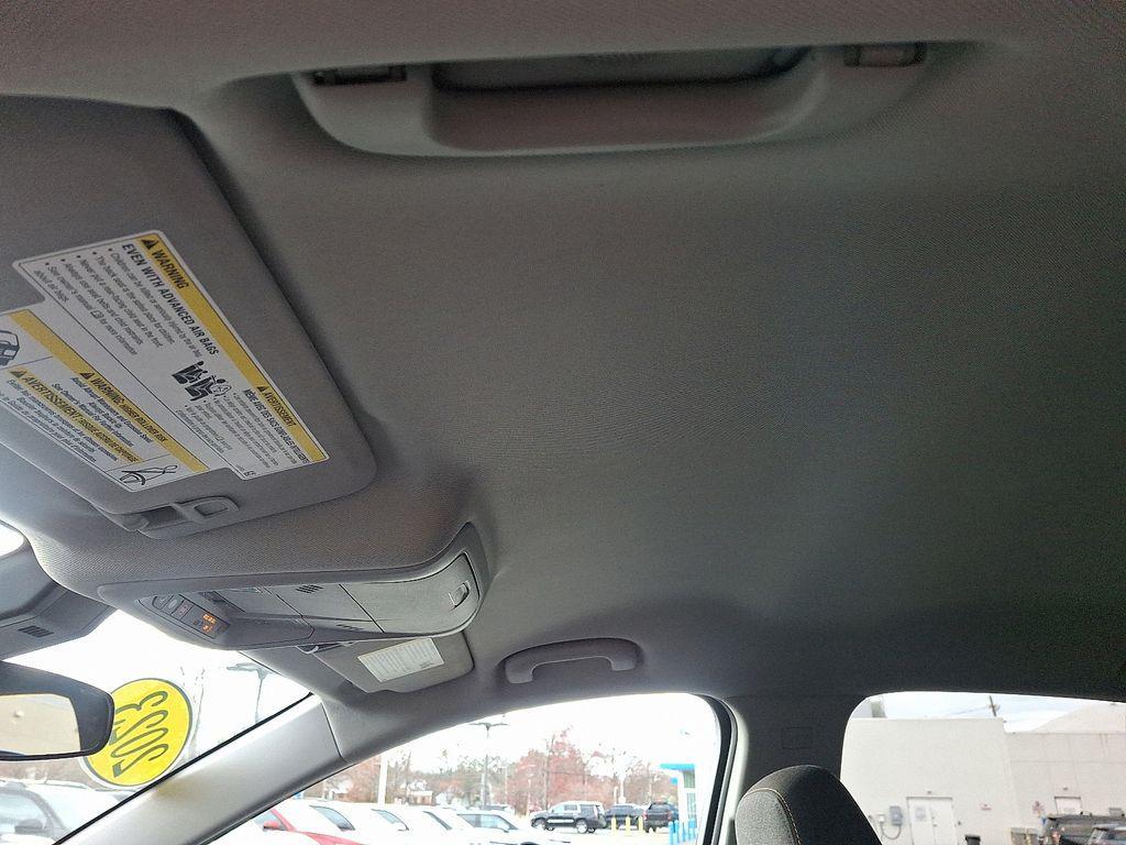 used 2023 Chevrolet Equinox car, priced at $18,000