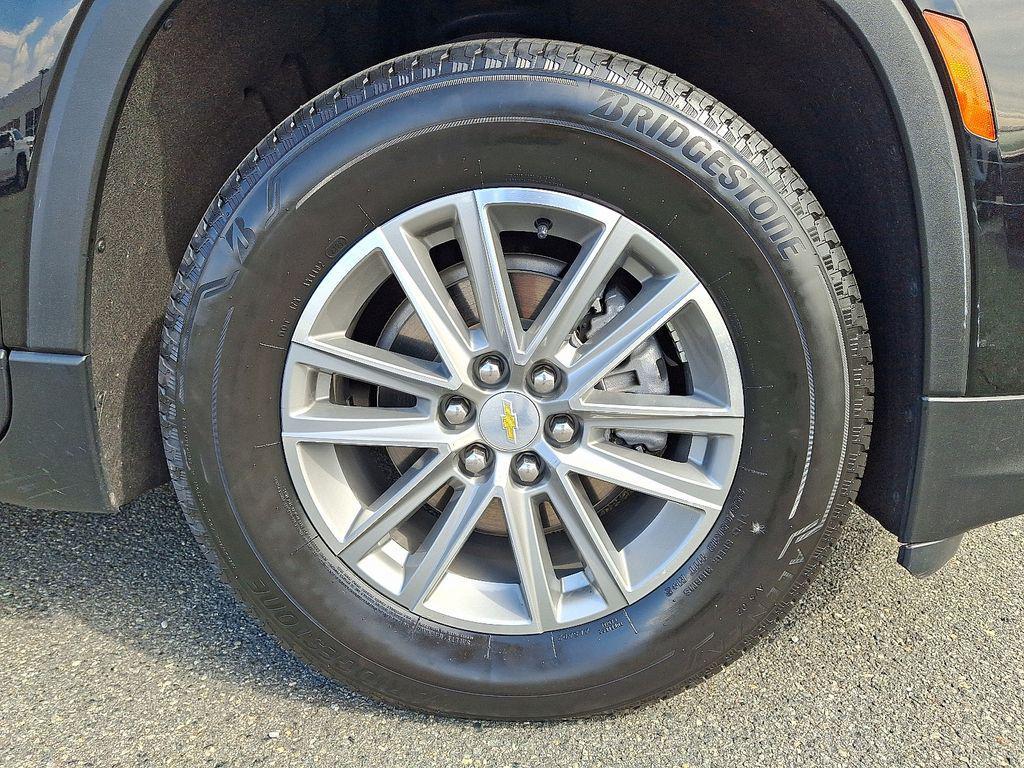 used 2022 Chevrolet Traverse car, priced at $29,500
