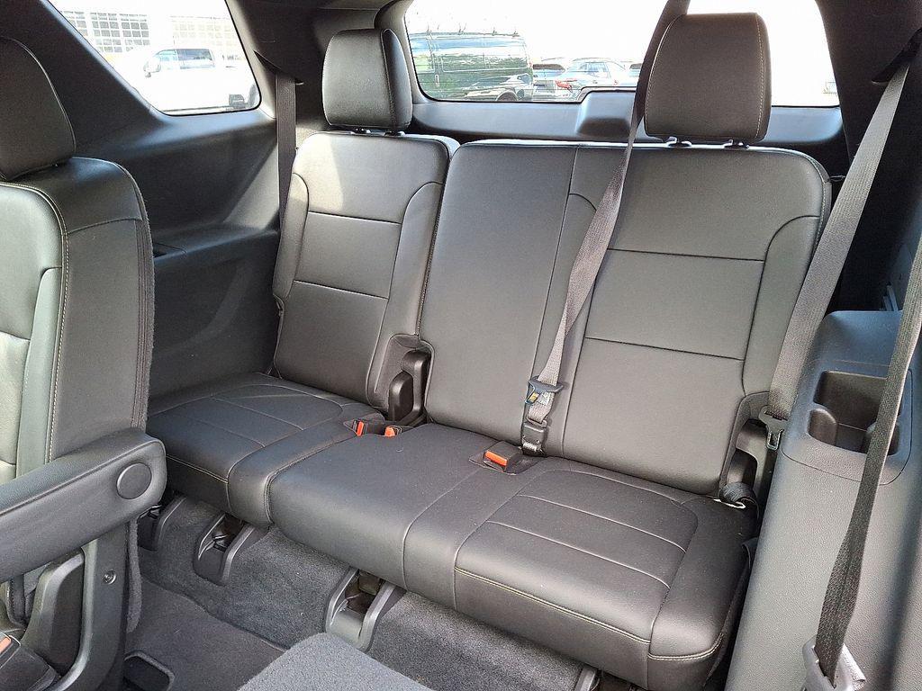 used 2022 Chevrolet Traverse car, priced at $29,500