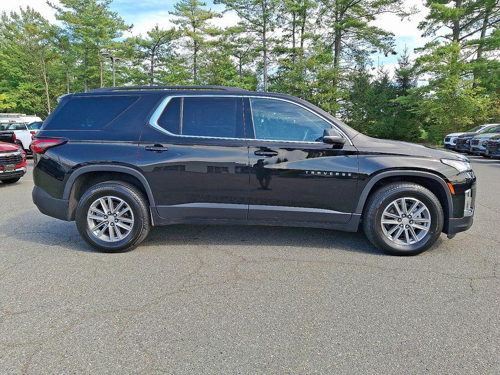 used 2022 Chevrolet Traverse car, priced at $29,500