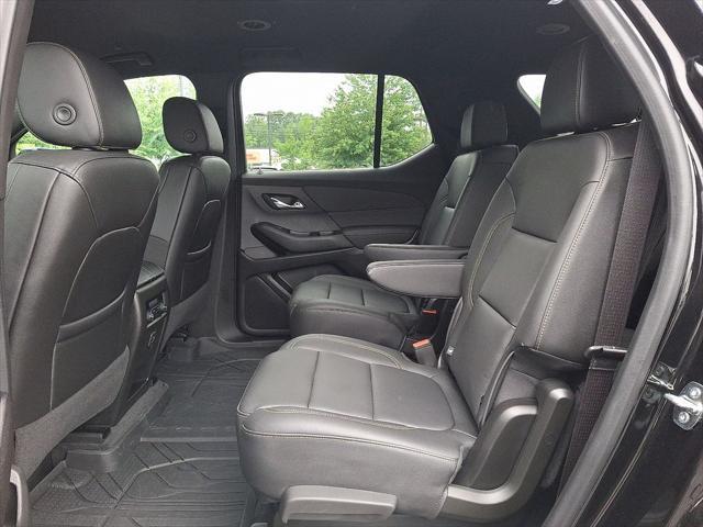 used 2022 Chevrolet Traverse car, priced at $31,000