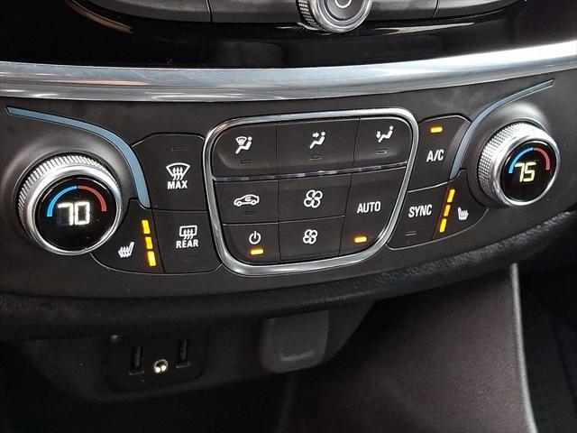 used 2022 Chevrolet Traverse car, priced at $31,000