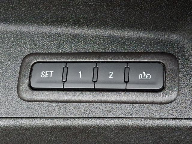 used 2022 Chevrolet Equinox car, priced at $24,000