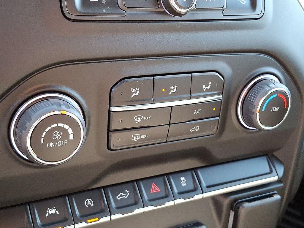 used 2022 Chevrolet Silverado 1500 car, priced at $33,777