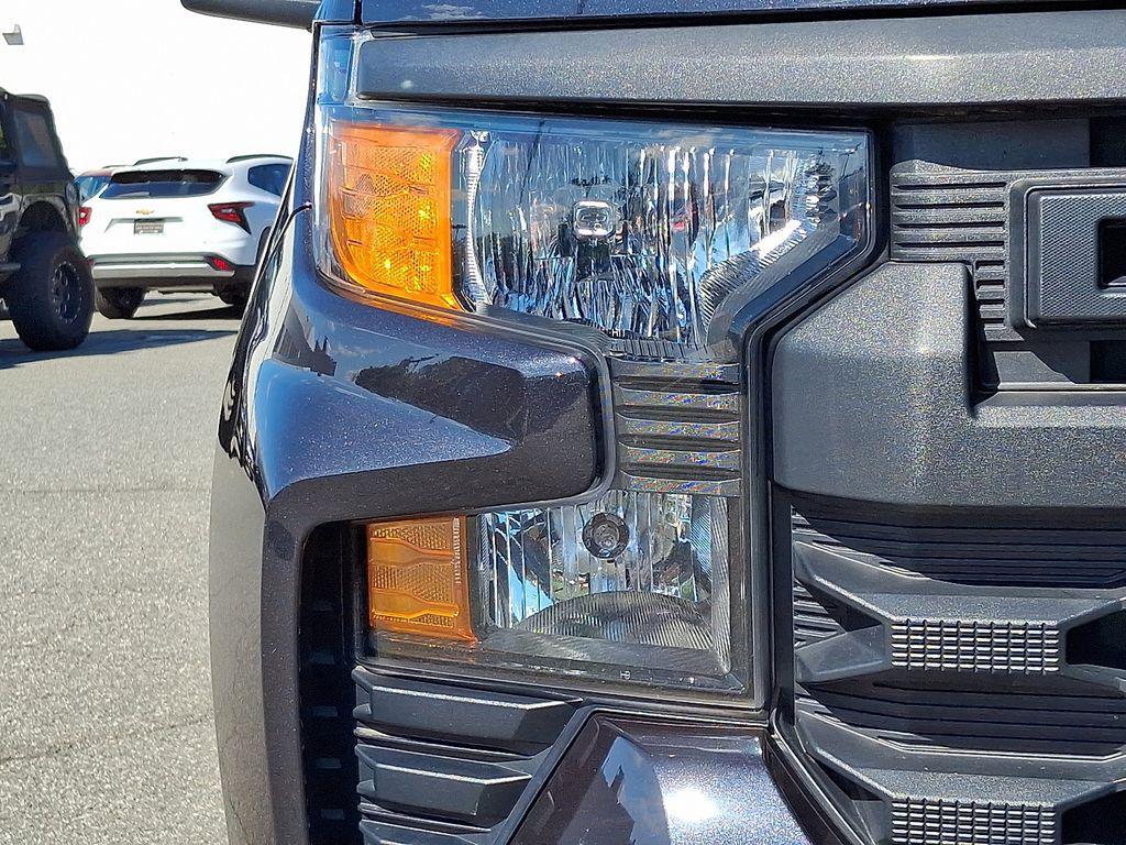 used 2022 Chevrolet Silverado 1500 car, priced at $33,777