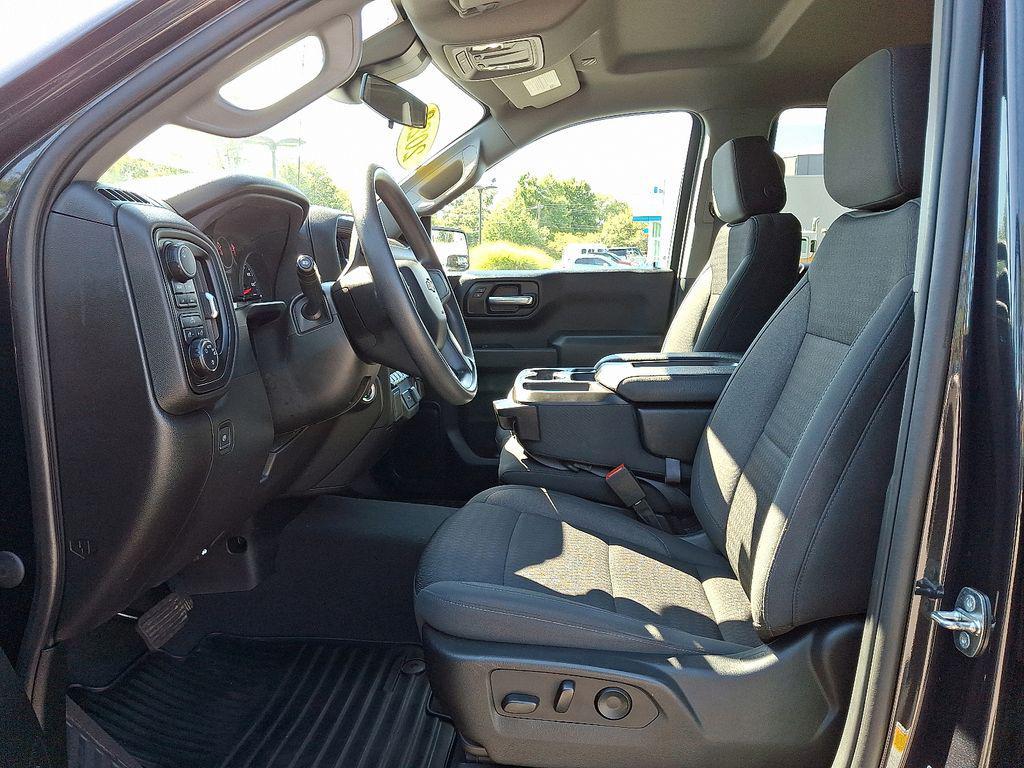 used 2022 Chevrolet Silverado 1500 car, priced at $33,777