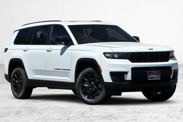 new 2024 Jeep Grand Cherokee L car, priced at $45,485