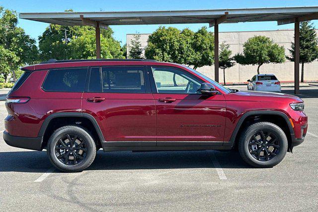 new 2024 Jeep Grand Cherokee L car, priced at $49,780