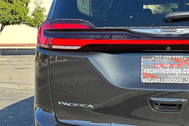new 2023 Chrysler Pacifica Hybrid car, priced at $47,690