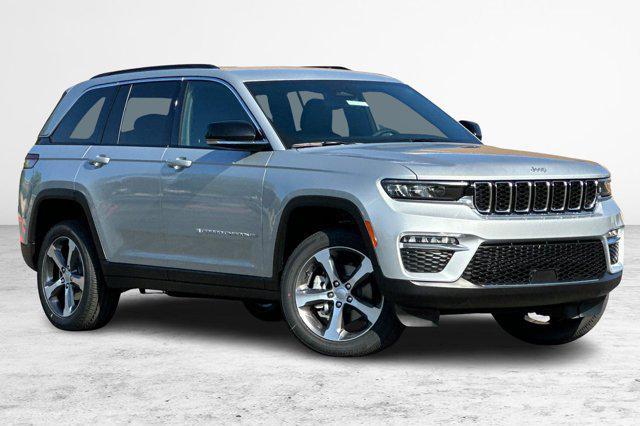 new 2024 Jeep Grand Cherokee car, priced at $52,920