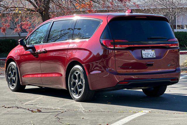 used 2022 Chrysler Pacifica Hybrid car, priced at $29,888