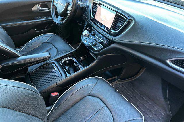 used 2022 Chrysler Pacifica Hybrid car, priced at $29,888