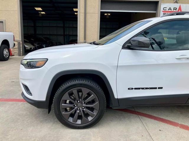 used 2021 Jeep Cherokee car, priced at $16,999