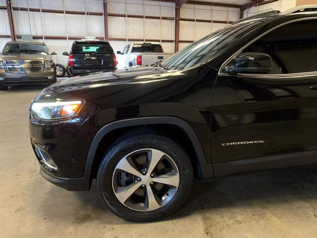 used 2019 Jeep Cherokee car, priced at $15,965