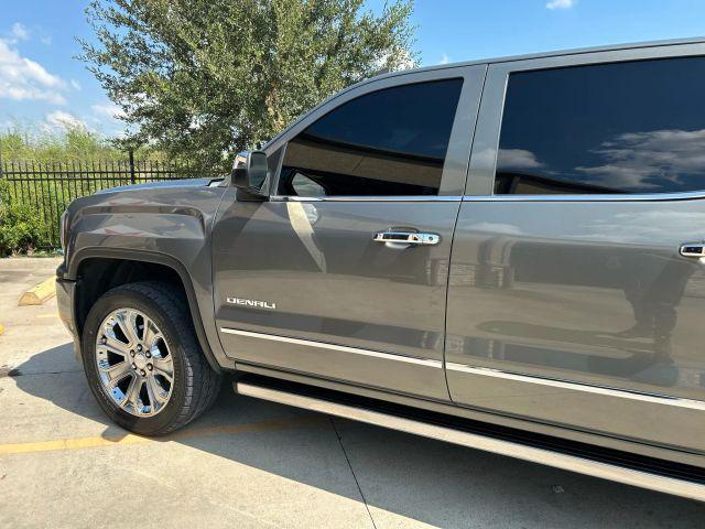 used 2018 GMC Sierra 1500 car, priced at $27,999