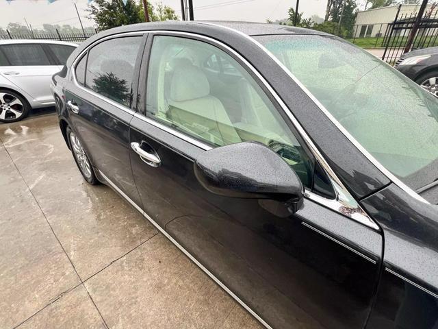 used 2007 Lexus LS 460 car, priced at $6,900