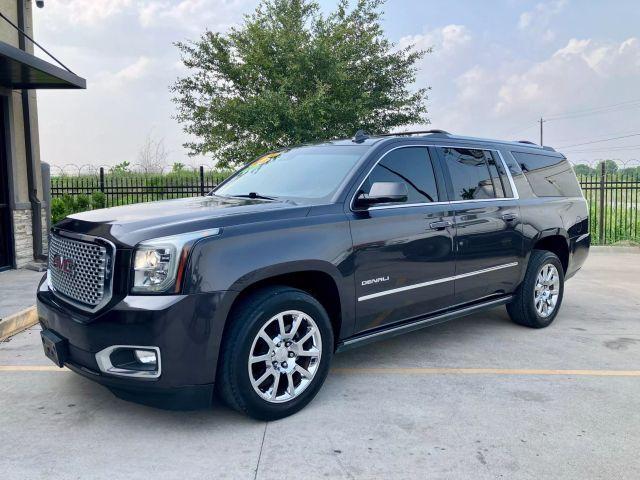 used 2016 GMC Yukon XL car, priced at $17,999
