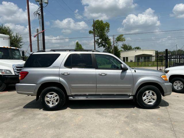 used 2001 Toyota Sequoia car, priced at $4,999