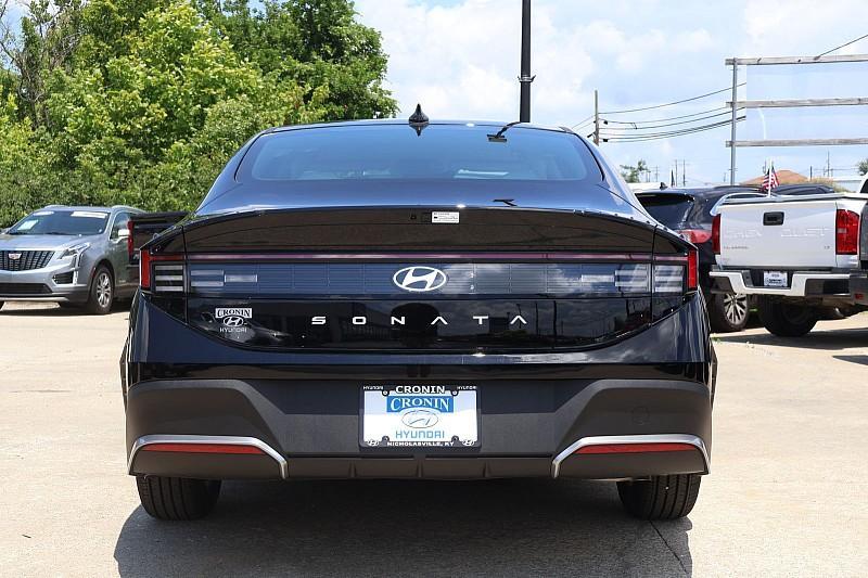 new 2025 Hyundai Sonata car, priced at $27,448