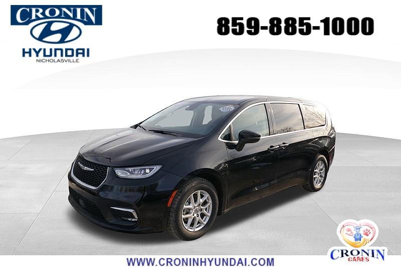 used 2023 Chrysler Pacifica car, priced at $25,990