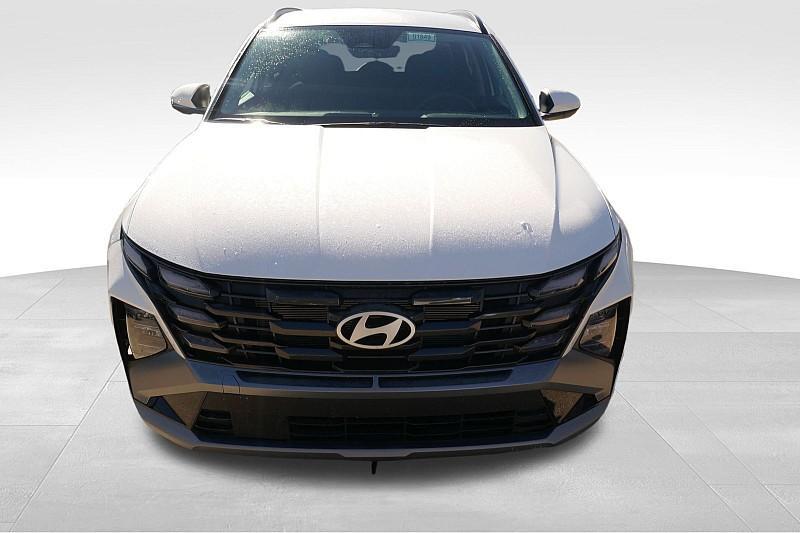 new 2025 Hyundai Tucson car, priced at $32,990