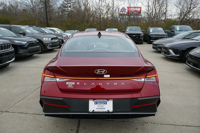 new 2025 Hyundai Elantra car, priced at $26,769