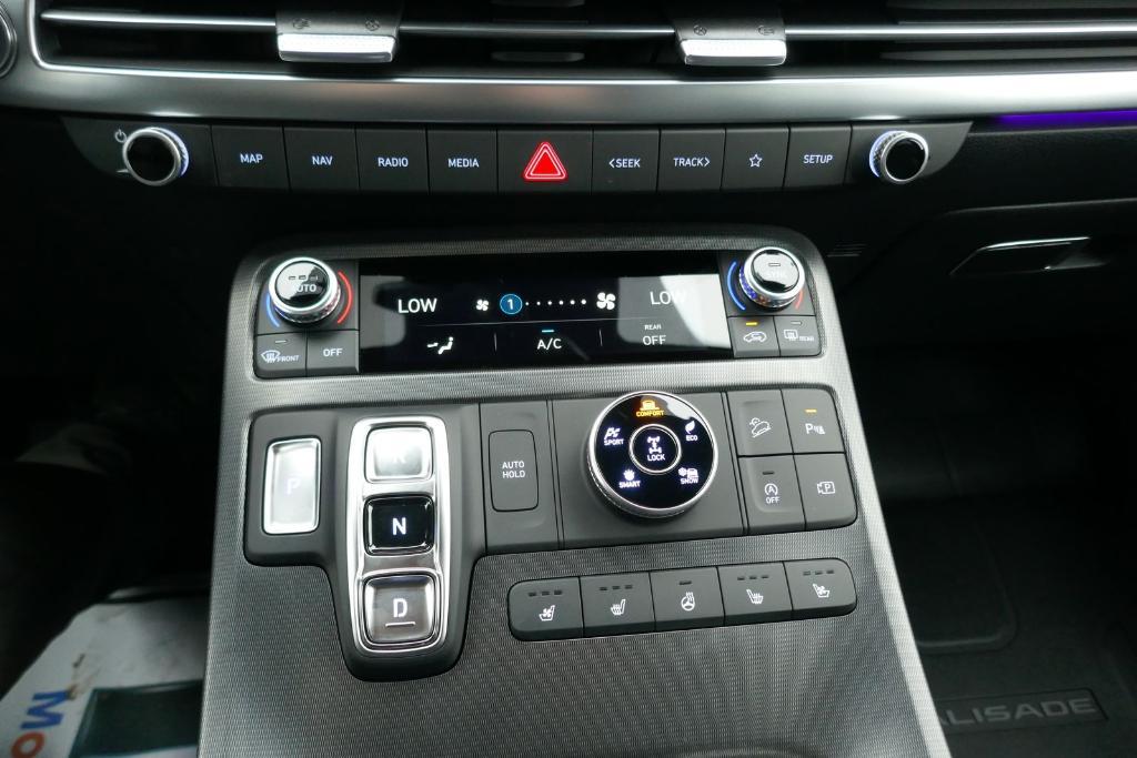 new 2025 Hyundai Palisade car, priced at $54,173