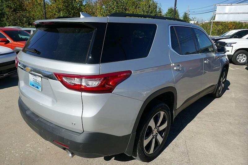 used 2021 Chevrolet Traverse car, priced at $29,490