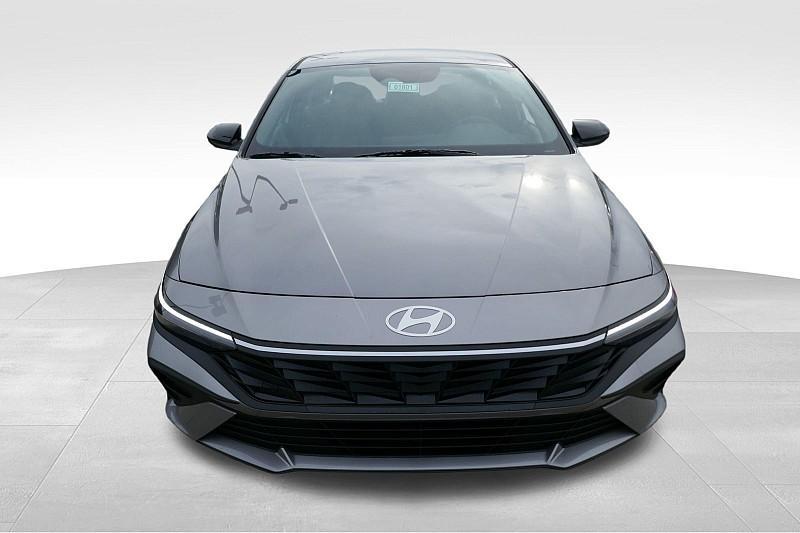 new 2025 Hyundai Elantra car, priced at $23,846