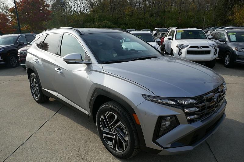 new 2025 Hyundai Tucson car, priced at $39,934