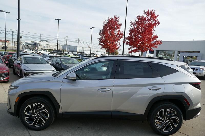 new 2025 Hyundai Tucson car, priced at $39,934