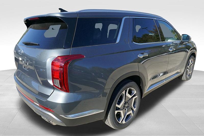 new 2025 Hyundai Palisade car, priced at $50,328