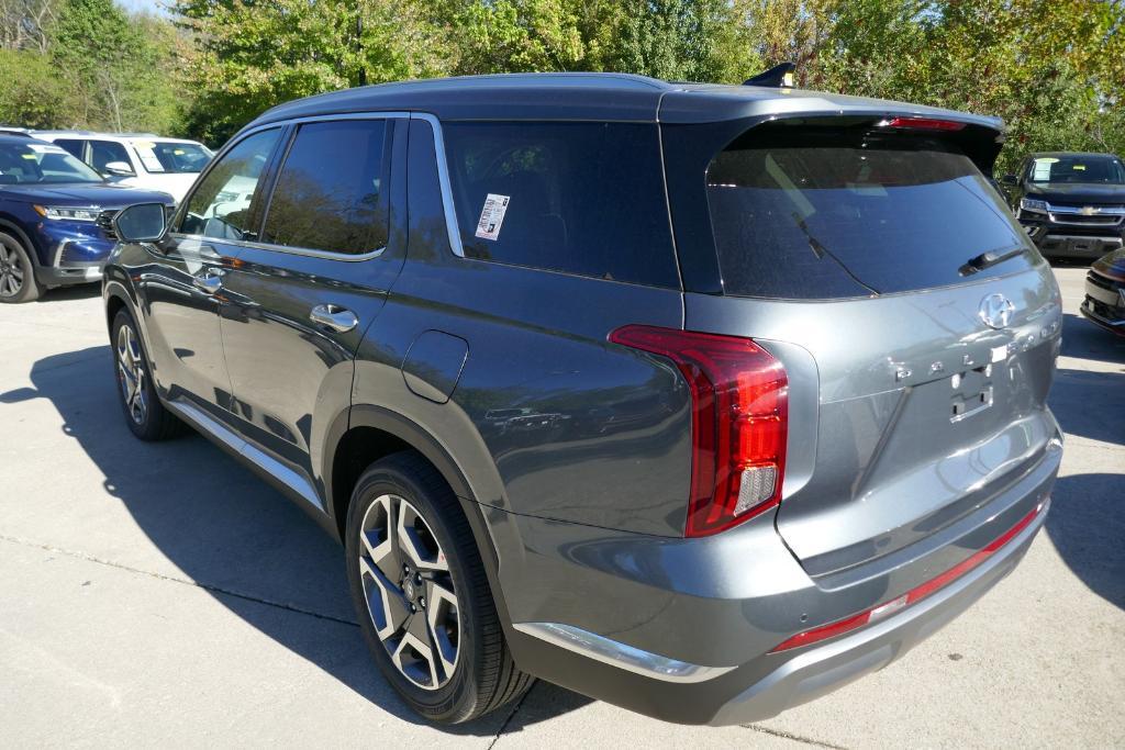 new 2025 Hyundai Palisade car, priced at $50,128