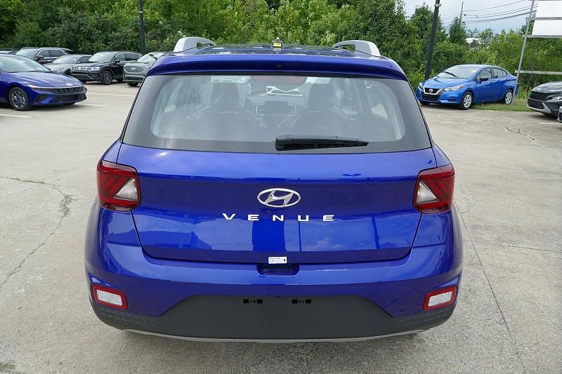 new 2024 Hyundai Venue car, priced at $24,282