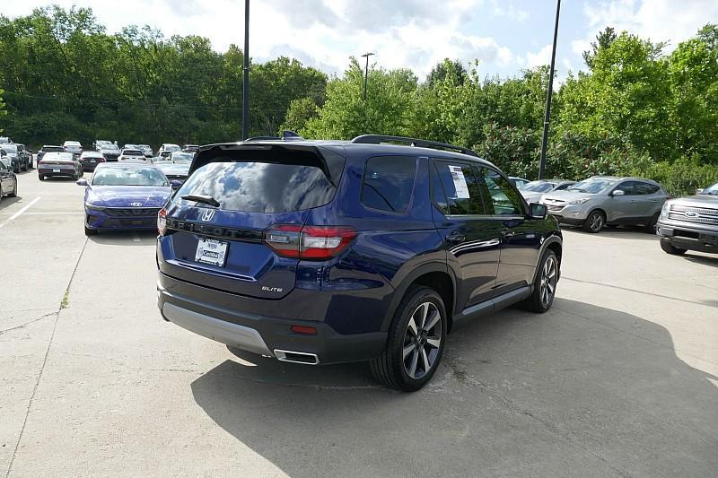 used 2023 Honda Pilot car, priced at $44,990