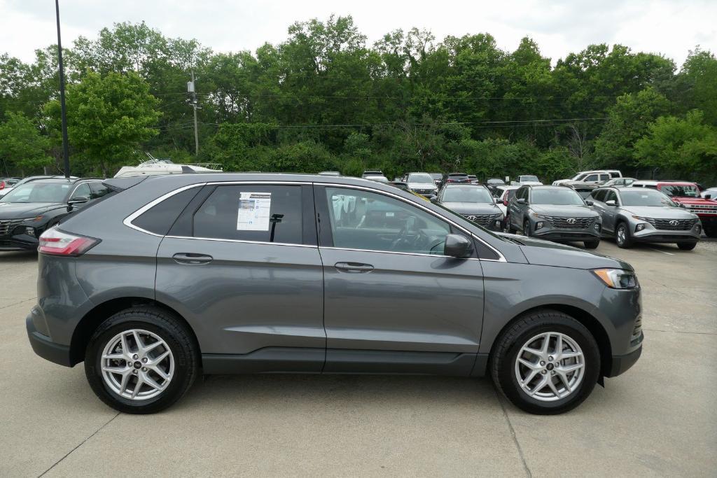 used 2024 Ford Edge car, priced at $28,990