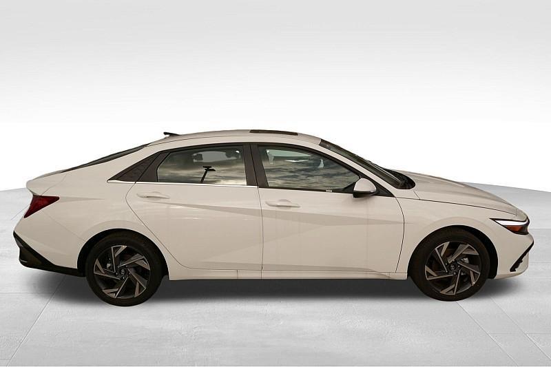 new 2025 Hyundai ELANTRA HEV car, priced at $31,016