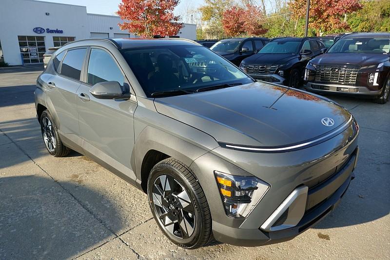 new 2025 Hyundai Kona car, priced at $28,742