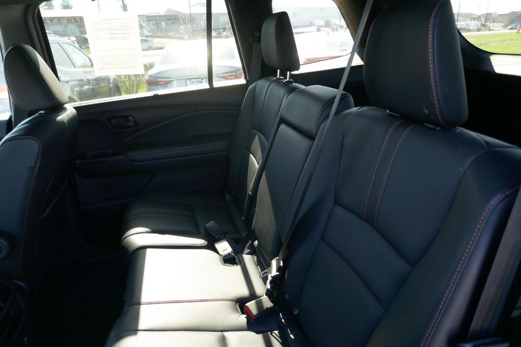 used 2022 Honda Passport car, priced at $29,390