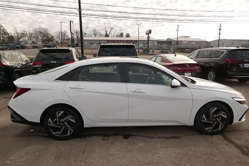 new 2025 Hyundai Elantra car, priced at $26,490