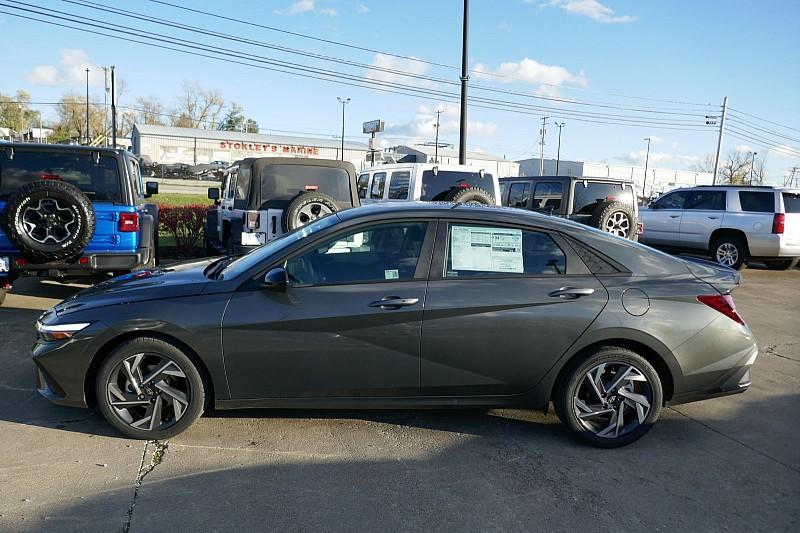 new 2025 Hyundai Elantra car, priced at $23,846